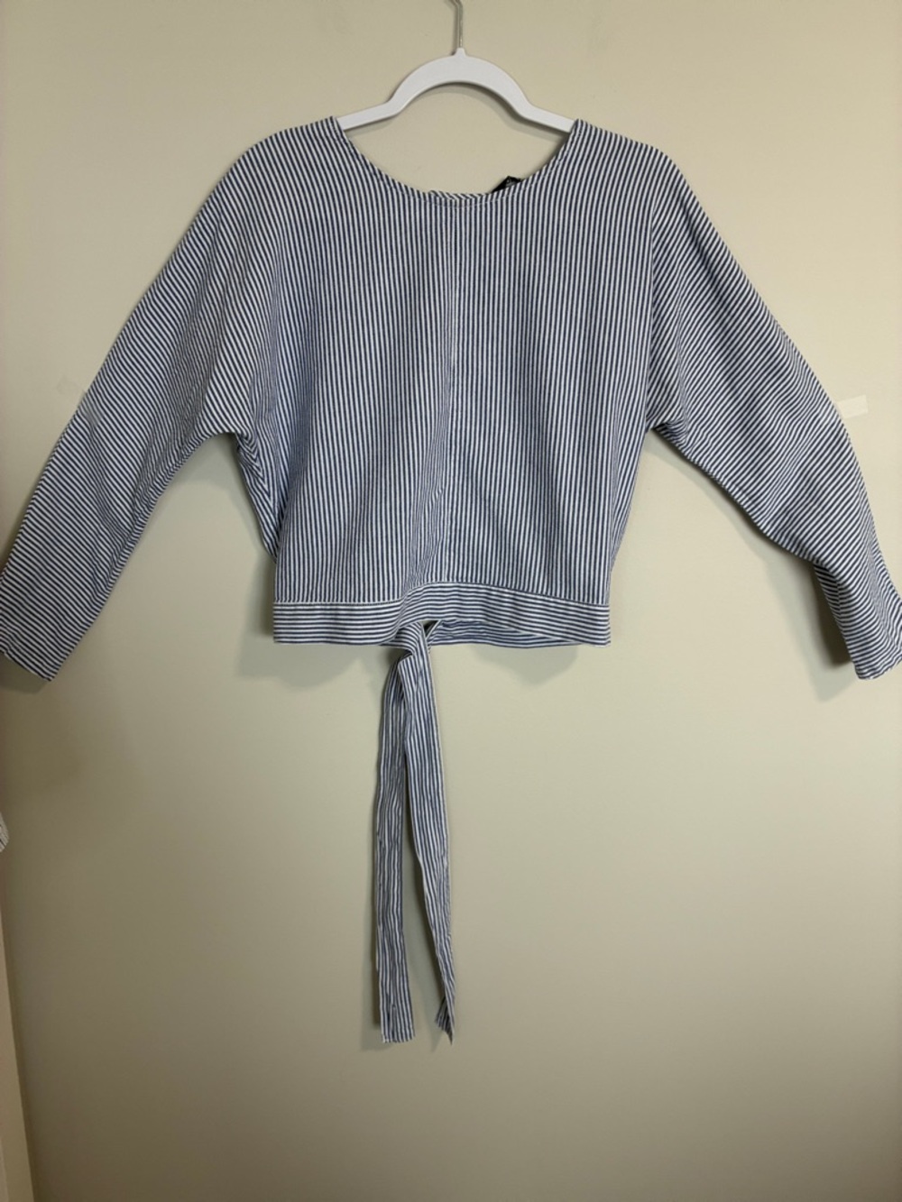 Only - Blue and White Striped Tie-Front Long Sleeve Top - Picture 4 of 12